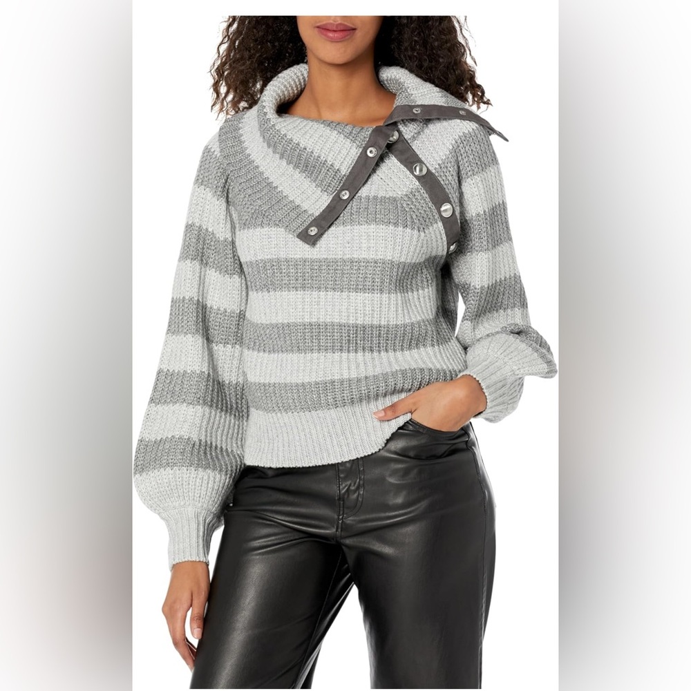 Derek Lam Women's Turtle Neck Button Up Sweater Size L